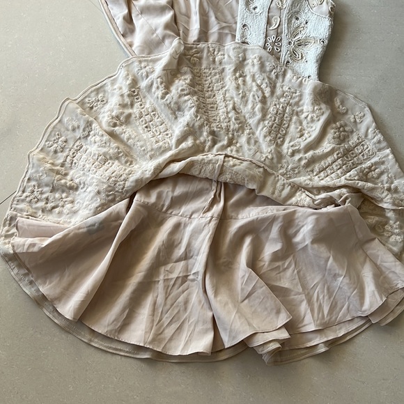 Needle&Tread Dress Size 2 Embellished Chiffon - Picture 14 of 17